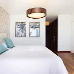 Home2book Ocean View Villa, Private Pool & Garden