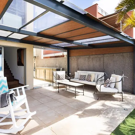 Home2book Ocean View Villa, Private Pool & Garden Vila